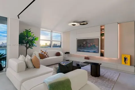 650 West Avenue Miami Beach FL 33139