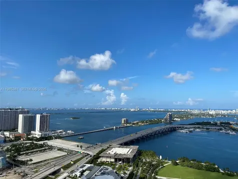 900 Biscayne Boulevard Miami FL 33132