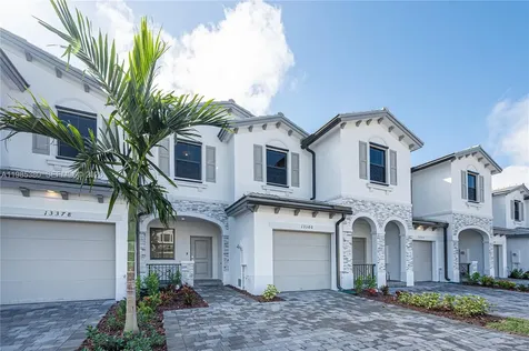 13380 SW 287th Terrace Homestead FL 33033