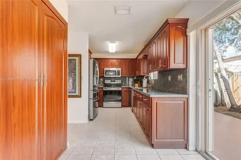 16323 SW 97th Street Miami FL 33196