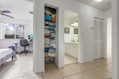 16323 SW 97th Street Miami FL 33196