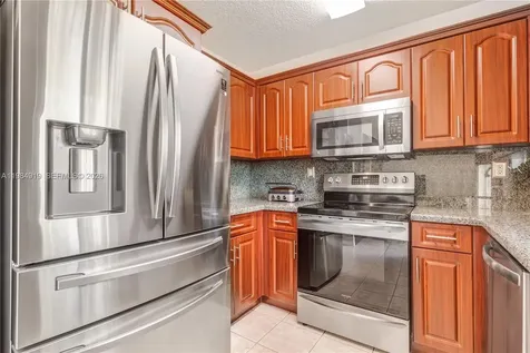 16323 SW 97th Street Miami FL 33196