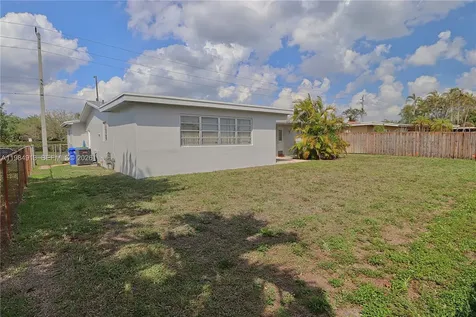 11820 Sheridan Street Pembroke Pines FL 33026