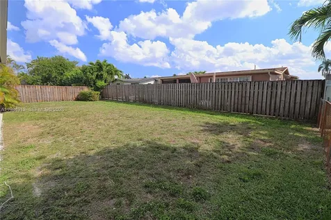 11820 Sheridan Street Pembroke Pines FL 33026