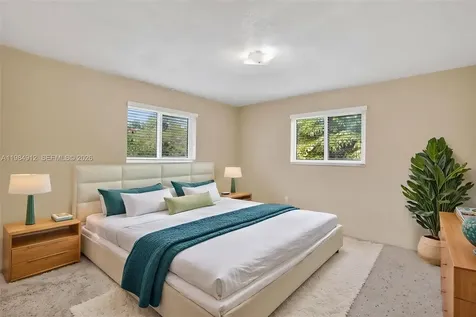 3900 SW 67th Avenue Miami FL 33155