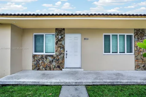 3900 SW 67th Avenue Miami FL 33155