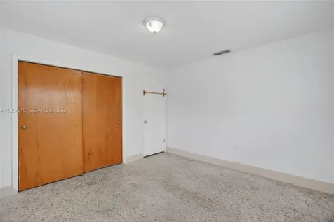 3900 SW 67th Avenue Miami FL 33155