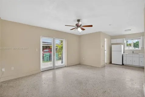 3900 SW 67th Avenue Miami FL 33155