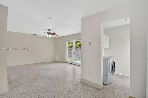 3900 SW 67th Avenue Miami FL 33155