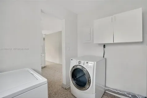 3900 SW 67th Avenue Miami FL 33155