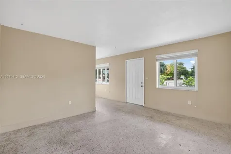 3900 SW 67th Avenue Miami FL 33155