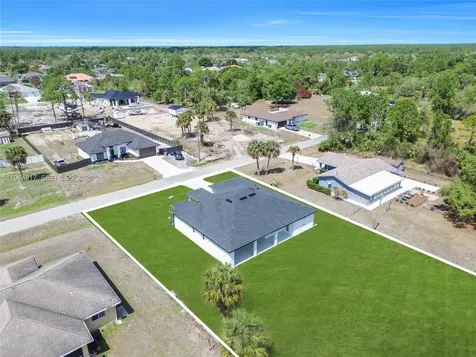 704 Clayton Lehigh Acres FL 33972