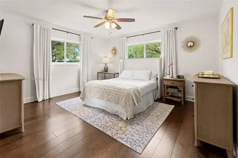 9880 NE 9th Avenue Miami Shores FL 33138