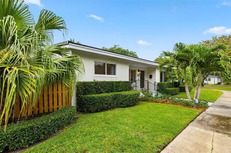 9880 NE 9th Avenue Miami Shores FL 33138