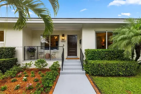 9880 NE 9th Avenue Miami Shores FL 33138