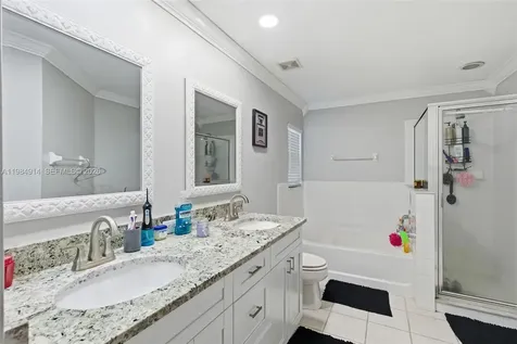 12502 Lake Vista Drive Tampa FL 33534