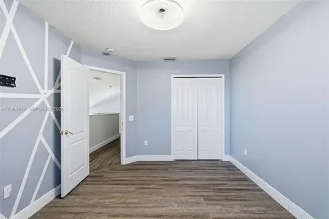 12502 Lake Vista Drive Tampa FL 33534