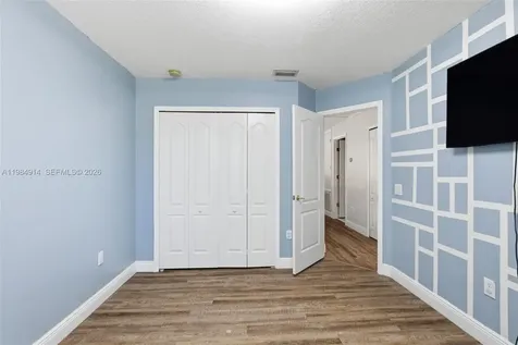 12502 Lake Vista Drive Tampa FL 33534