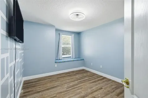 12502 Lake Vista Drive Tampa FL 33534