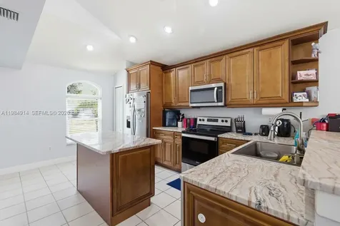 12502 Lake Vista Drive Tampa FL 33534