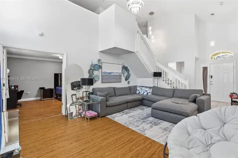 12502 Lake Vista Drive Tampa FL 33534