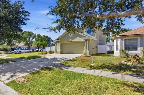 12502 Lake Vista Drive Tampa FL 33534