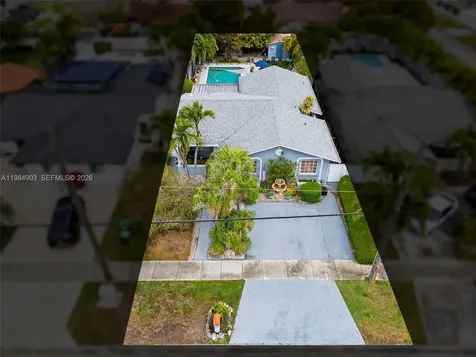 13811 SW 14th Street Miami FL 33184