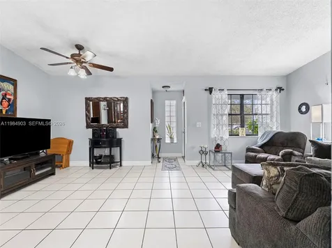 13811 SW 14th Street Miami FL 33184