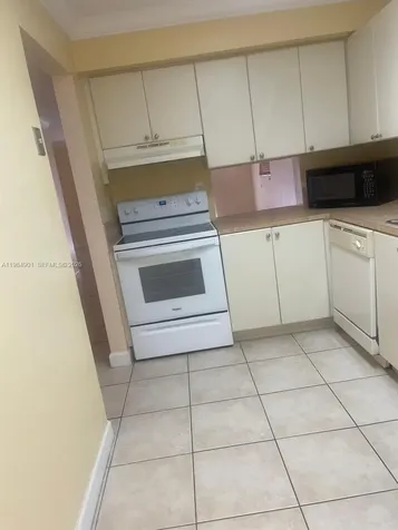 8600 SW 109th Avenue Miami FL 33173