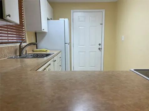 8600 SW 109th Avenue Miami FL 33173