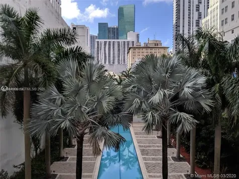 133 NE 2nd Avenue Miami FL 33132