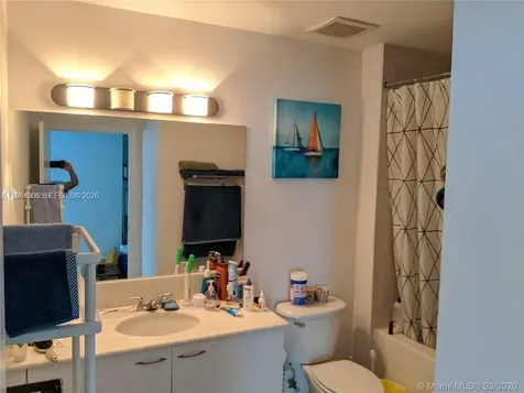 133 NE 2nd Avenue Miami FL 33132