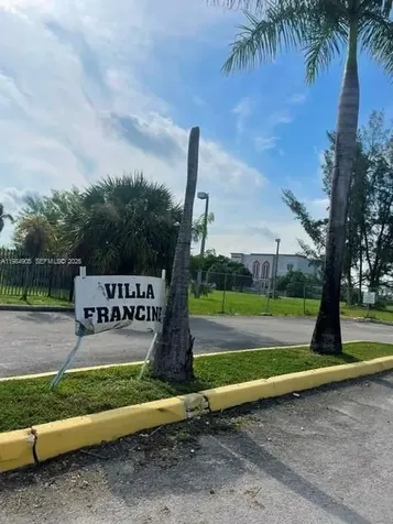 2726 NW 131st Street Opa-Locka FL 33054