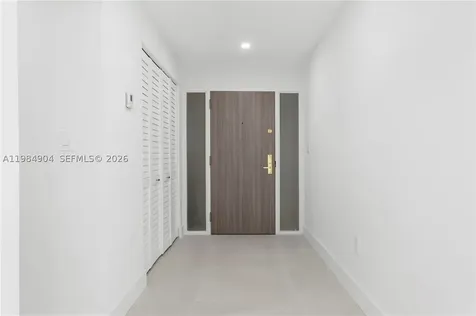 1000 Venetian Way Miami FL 33139
