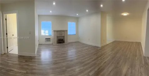 2400 NW 15th Street Miami FL 33125
