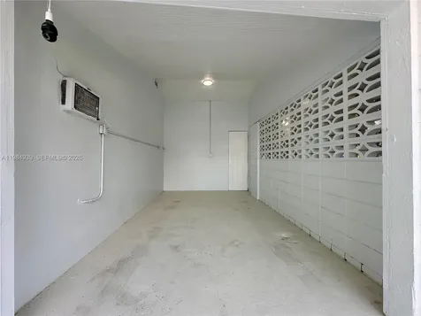 2400 NW 15th Street Miami FL 33125