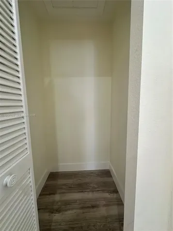 2400 NW 15th Street Miami FL 33125