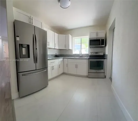 2400 NW 15th Street Miami FL 33125