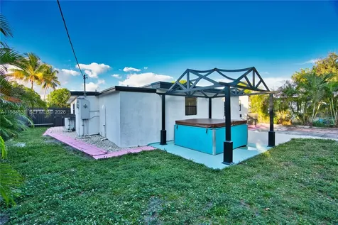 6424 SW 20th Street Miramar FL 33023