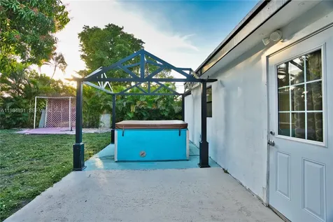 6424 SW 20th Street Miramar FL 33023