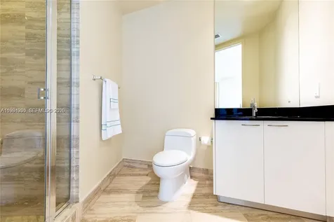 16001 Collins Avenue Sunny Isles Beach FL 33160