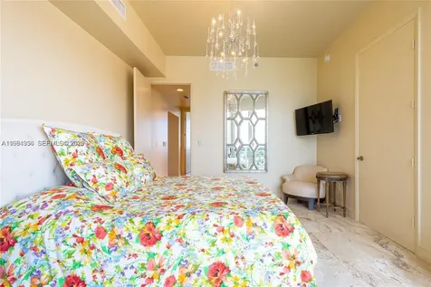 16001 Collins Avenue Sunny Isles Beach FL 33160