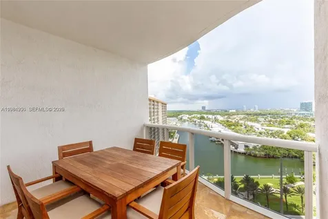 16001 Collins Avenue Sunny Isles Beach FL 33160