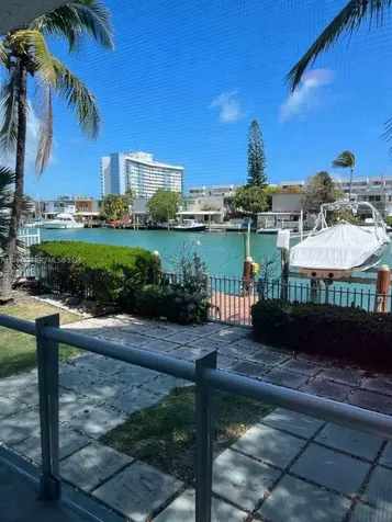 7171 Bay Drive Miami Beach FL 33141