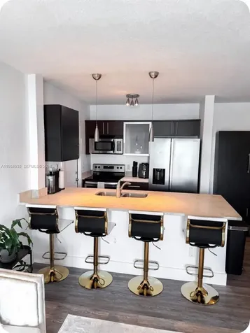 7171 Bay Drive Miami Beach FL 33141