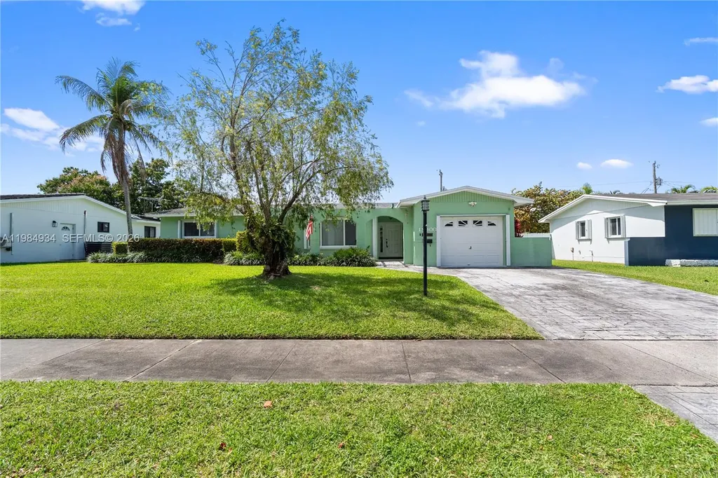 19900 SW 87th Court Cutler Bay FL 33157