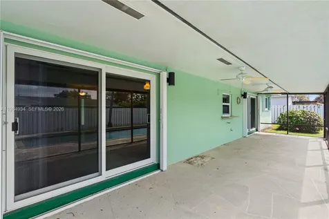 19900 SW 87th Court Cutler Bay FL 33157