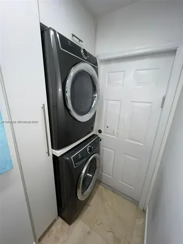 5283 SW 33rd Way Fort Lauderdale FL 33312