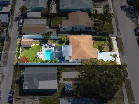 1935 Arthur Street Hollywood FL 33020
