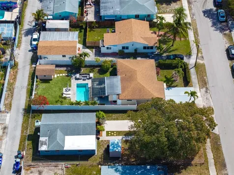 1935 Arthur Street Hollywood FL 33020